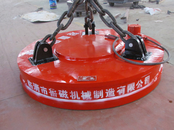 魯磁起重電磁吸盤，用戶合作很默契